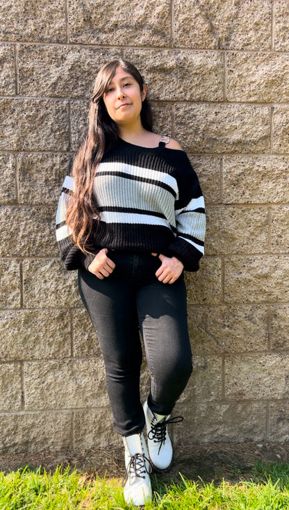 Woman in One-Shoulder Color Block Sweater  – Color Block Chain Strap Top facing forward
