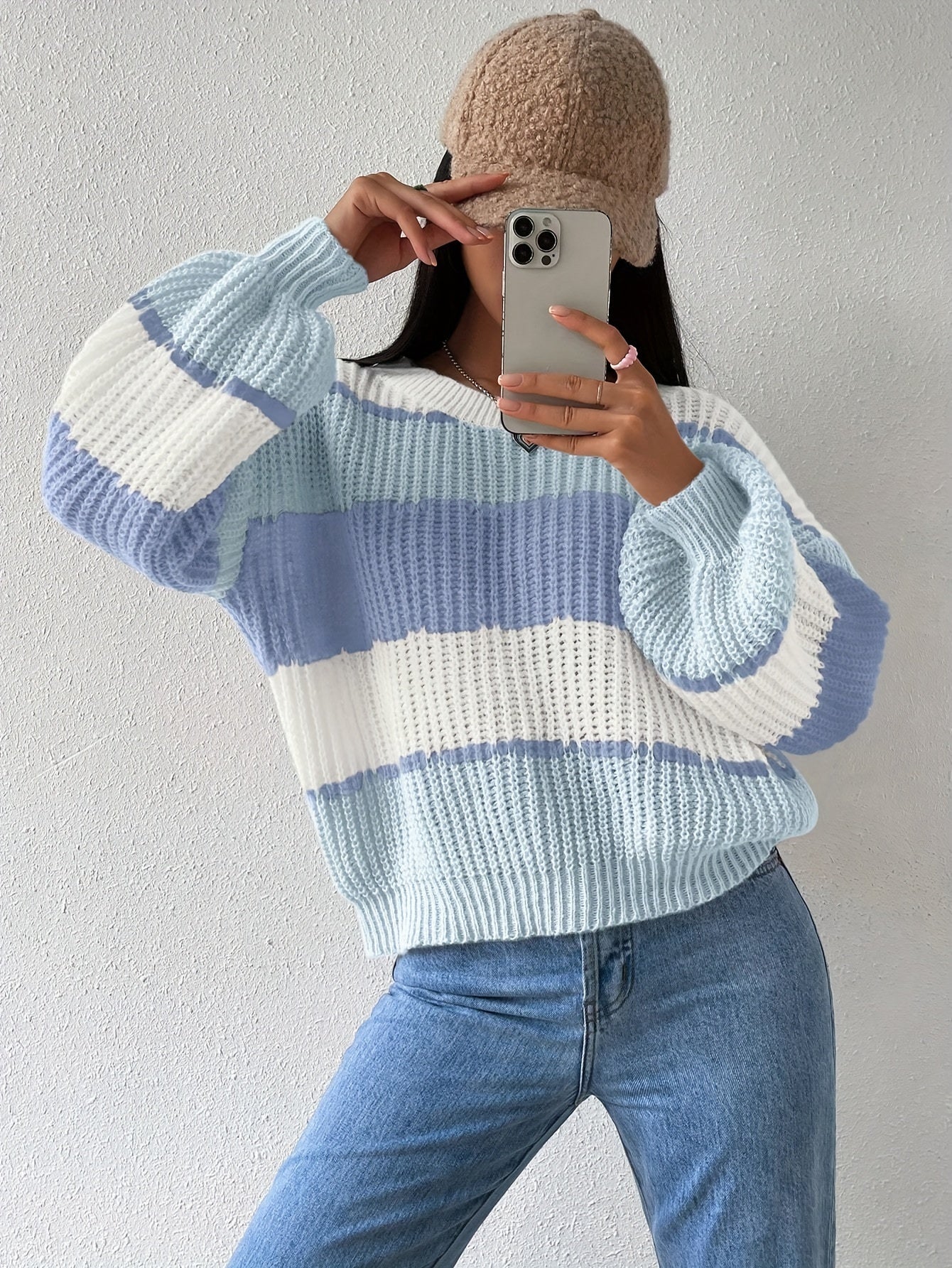 Color Block Crew Neck Pullover Sweater In Blue