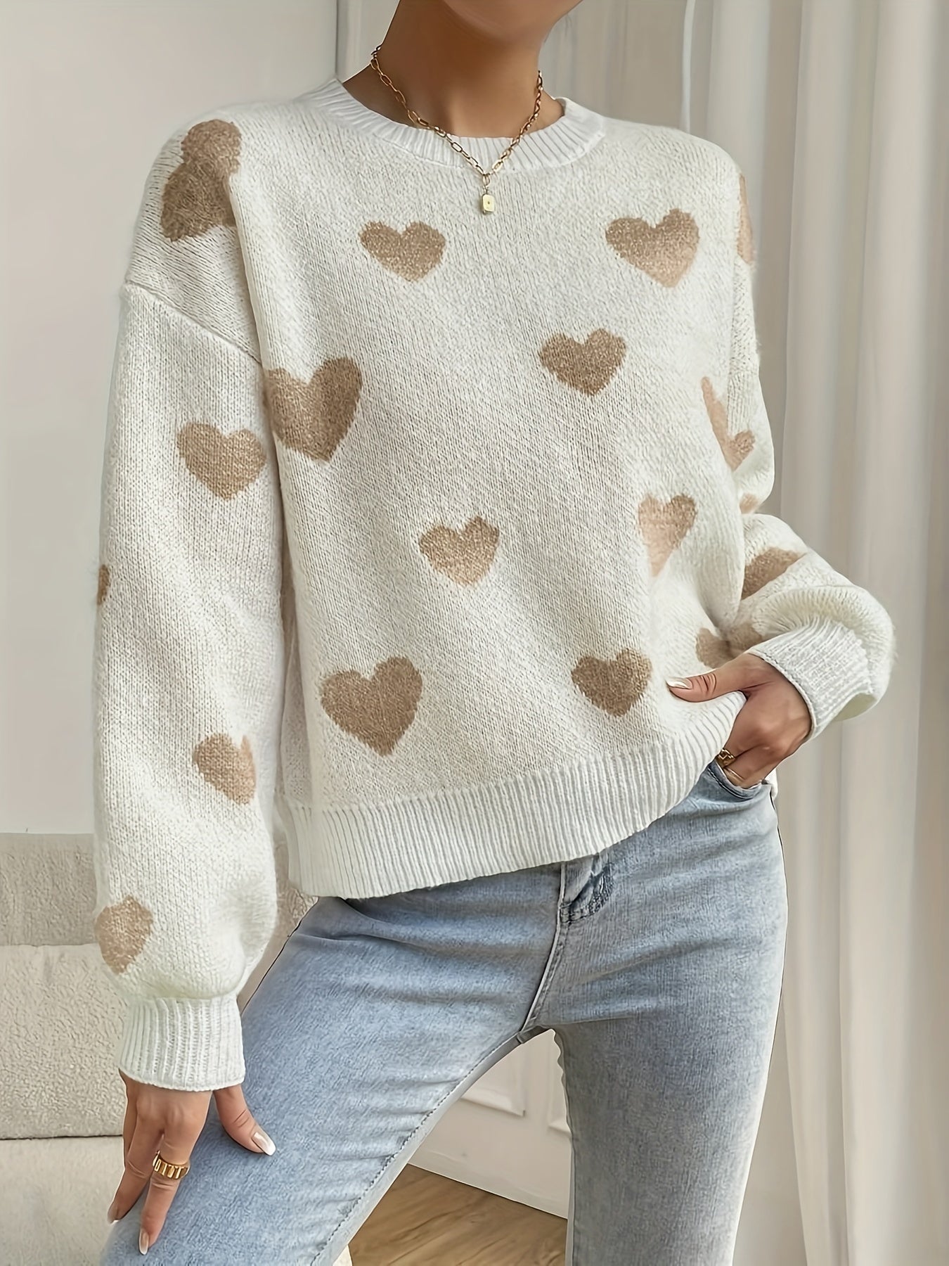 Heart Pattern Crew Neck Knitted Sweater In Beige