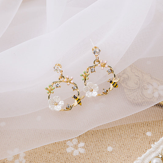 Bee With White Flower Wreath Dangle Earrings